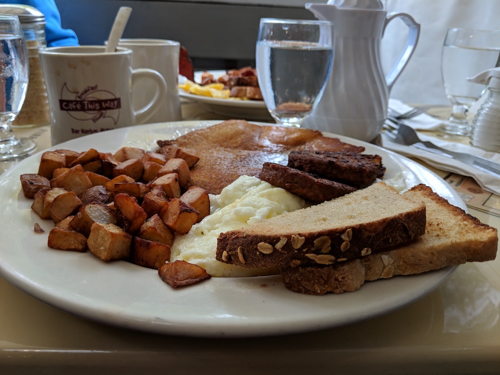 'The Country Breakfast' at Cafe This Way